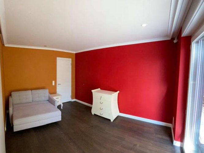 Mut zur Farbe. Farbige Wand - Dein Maler Zürich
